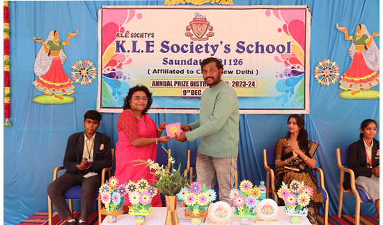 PRIZE DISTRIBUTION EVENT